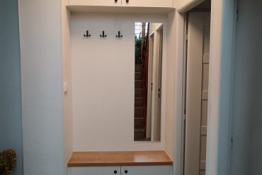 Vestavěná skříň - truhlářství Kučera